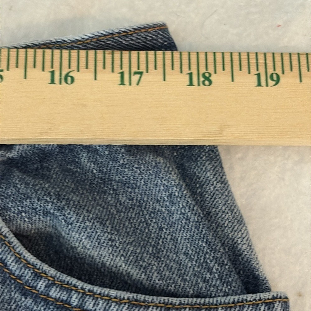 Vtg Levi's 550 Relaxed Tapered ‎ Blue Jeans Womens Size 18M Light Wash High Rise - Picture 7 of 11